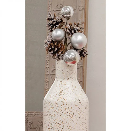 Snow Sprinkled Pine & Baubles Pick 125